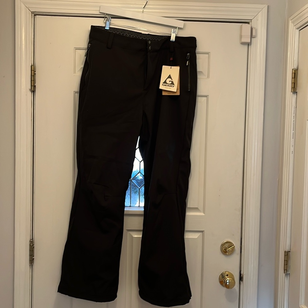 NWT Gerry ladies soft shell ski/snow pants